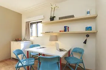 Rhodes Hostel&bar Rhodes City